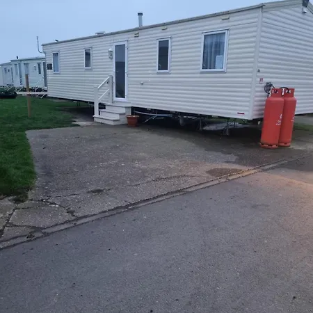 Primrose Valley Time And Tide Lets * Filey